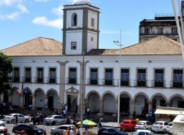Após invasão de servidores, Câmara de Vereadores reduz limite de ocupação em galerias