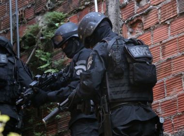 Mais de 22 mil policiais recebem prÃªmio pela reduÃ§Ã£o da violÃªncia