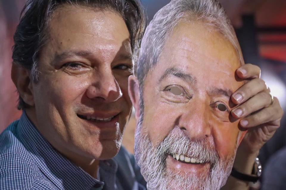 Resultado de imagem para Em carta, Lula anuncia Haddad como candidato à Presidência e pede votos para substituto