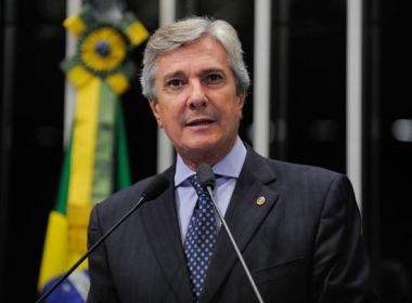 Fernando Collor desiste de candidatura ao governo de Alagoas