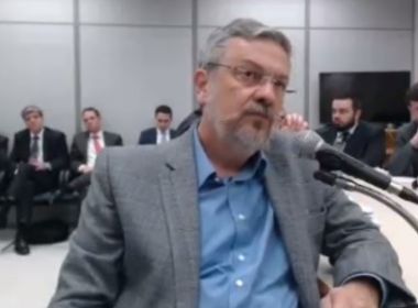 PT recebeu propina para inclusão de 'emendas exóticas' em 90% de medidas editadas