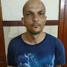Professor da UFRB é preso após atropelar pessoas vendendo camisas de Bolsonaro
