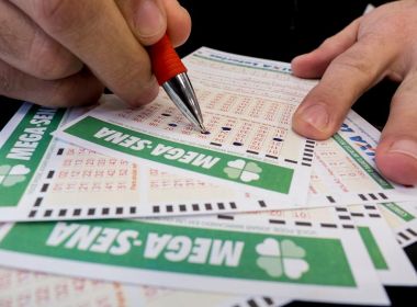 Mega-Sena pode pagar R$ 27 milhões em sorteio neste sábado