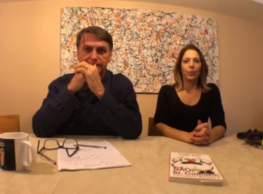 Bolsonaro critica questão do Enem e diz que vai passar a tomar conhecimento da prova antes