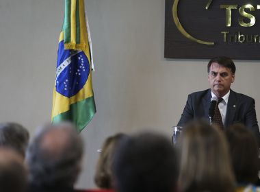 Cirurgia para retirar bolsa de colostomia de Bolsonaro deve acontecer apenas em 2019