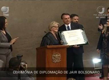 TSE diploma Bolsonaro e General Mourão como presidente e vice-presidente da República