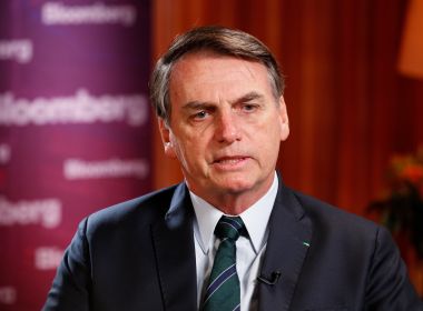 Se FlÃ¡vio errou, vai ter de pagar, diz Bolsonaro em Davos