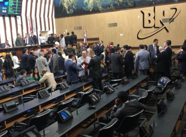 Deputados estaduais da 19º Legislatura são empossados na AL-BA