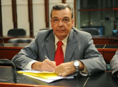 Justiça não consegue notificar Targino Machado em processo de cassação de diploma