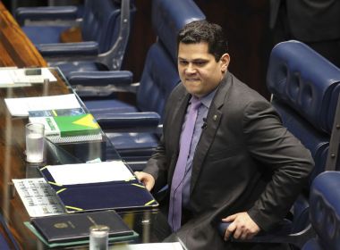 PF será acionada por Alcolumbre para apurar suspeita de fraude em eleição do Senado