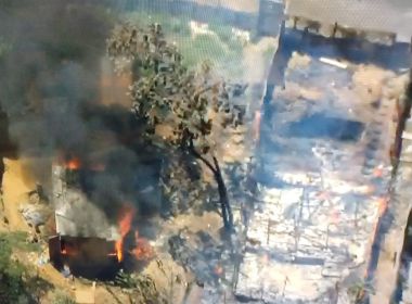 Incêndio destrói barracos no bairro de Cajazeiras