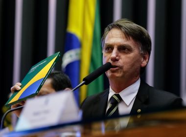 Bolsonaro: Benefícios ou sacrifícios na Previdência militar serão divididos sem distinção