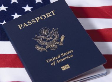 Bolsonaro dispensa necessidade de visto para turistas dos EUA, Austrália, Canadá e Japão