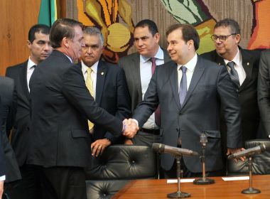 Rodrigo Maia pode inviabilizar governo enquanto Bolsonaro falhar na articulação