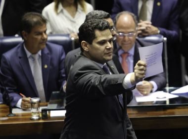 Davi Alcolumbre defende PEC que amplia orçamento impositivo