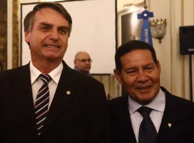 Bolsonaro incentiva ataques a Mourão, diz coluna: 'Em 2022, ele vai ter uma surpresinha'