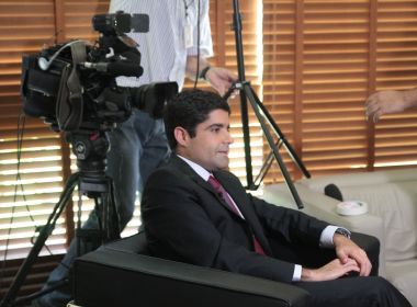 ACM Neto diz que 'não há razão' hoje para fusão do DEM com PSDB