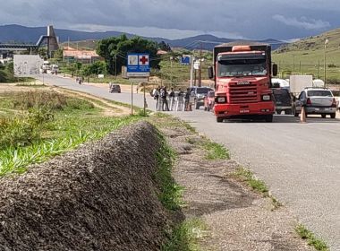 Venezuela reabre fronteira com o Brasil
