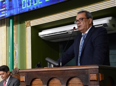 MP-BA abre inquérito para apurar 'vantagens políticas' obtidas pelo vereador Carlos Muniz