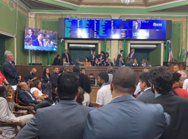 Quem reclama de balbúrdia nas universidades não conhece uma sessão da Câmara