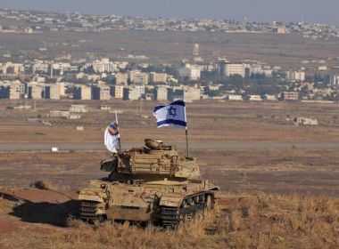 Ataque de mÃ­sseis de Israel na SÃ­ria deixa 10 soldados mortos
