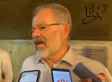 Nilo diz que apesar de ser 'altamente Vitória' aceita ida de Bellintrani ao PSB