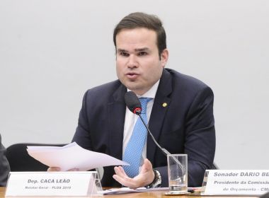 Relator da LDO, CacÃ¡ LeÃ£o propÃµe dobrar fundo eleitoral e chegar a R$ 3,7 bilhÃµesÂ 