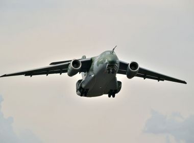 Portugal anuncia compra de cinco cargueiros da Embraer por 827 milhões de euros