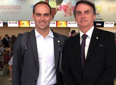 Bolsonaro afirma que pode indicar filho Eduardo como embaixador nos EUA