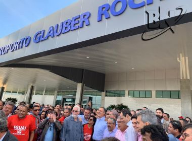 Foto de Rui em aeroporto de Conquista vai suspender disputa de ego com Bolsonaro?