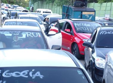 Grupo grevista da Aspra realiza carreata nesta segunda-feira no CAB