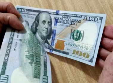 Dólar fecha a R$ 4,20, maior valor nominal de fechamento da história