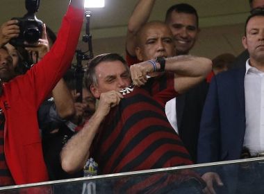 Bolsonaro diz que 'hoje somos todos Flamengo', em cerimÃ´nia no Rio de Janeiro