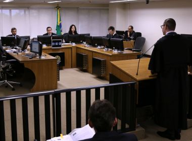 TRF-4 decide por condenação e ampliação de pena de Lula no caso do sítio de Atibaia