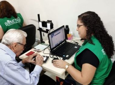 Eleitor com mais de 70 anos que quer continuar a votar também precisa fazer a biometria