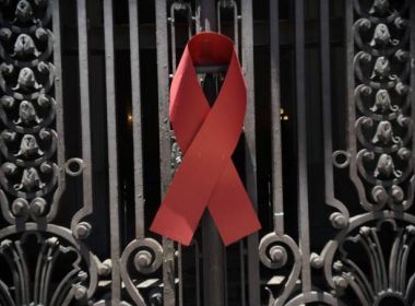 Dezembro Vermelho: SMS promove atividades no Dia Mundial contra a Aids