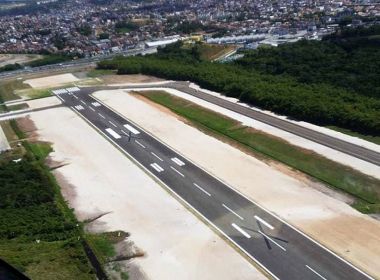 Operação do aeroporto é normalizada após buraco em pista; 8 voos foram realocados