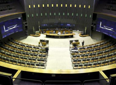 Câmara gasta R$ 38 mil com viagens de deputados durante recesso em janeiro