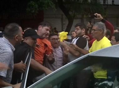 Senador Cid Gomes deixa a UTI de hospital após ser baleado 