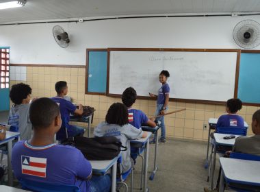 Programa Mais Estudo abre 10 mil vagas para monitores no ensino fundamental e médio