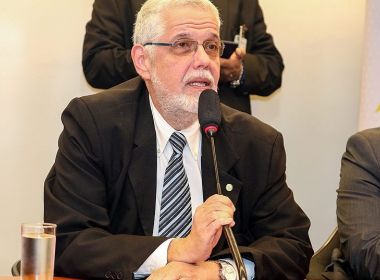 Solla ironiza gastos de Bolsonaro com Ministério da Defesa: 'Milicos acima de todos'