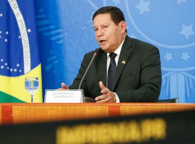 Mourão diz que crítica de Eduardo Bolsonaro à China não é o 'pensamento' do governo