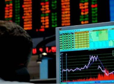 Bovespa opera em forte alta acompanhando mercado estrangeiro