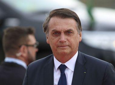 Bolsonaro se nega a mostrar exames negativos para coronavírus; presidente fará novo teste