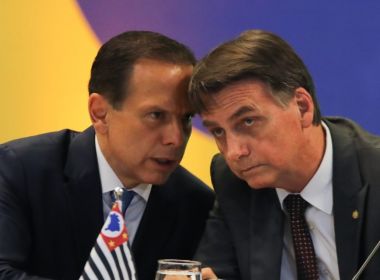 Bolsonaro bate-boca em reunião com Dória: 'Não tem altura para criticar'