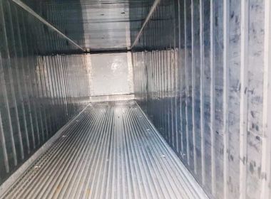 Cidade portuguesa compra container frigorífico para eventual preservação de cadáveres