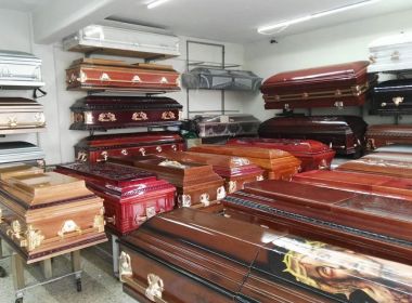 Funerárias identificam aumento no número de mortos com problemas respiratórios na Bahia