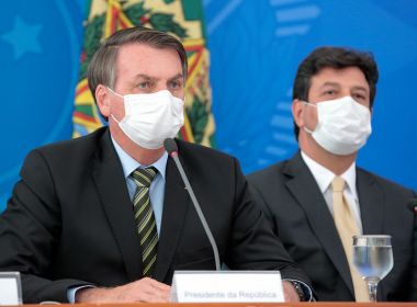 Com apoio da ala militar Bolsonaro vai demitir Mandetta nesta semana, diz revista