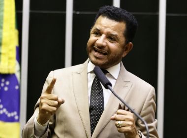 Bolsonarista, deputado Abílio Santana defende presidente em embate com Moro