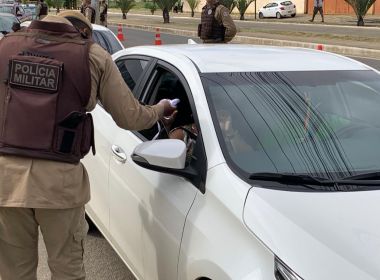 Conquista: Oito toneladas de alimentos são arrecadadas em drive-thru solidário